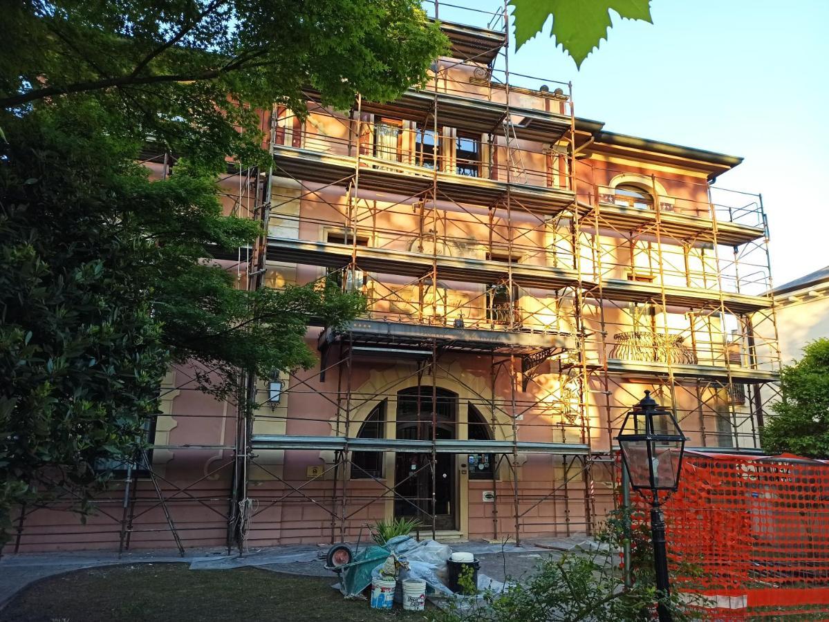 Hotel Villa Regina Margherita Ровиго Экстерьер фото